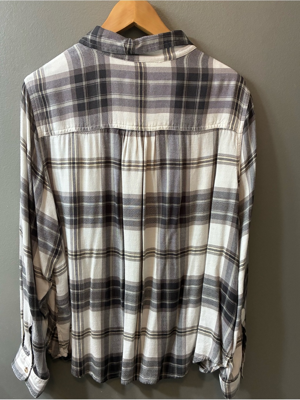 Lucky Brand Cloud Plaid Lightweight Boyfriend Flannel with Chest Pocket. XL - Picture 7 of 16